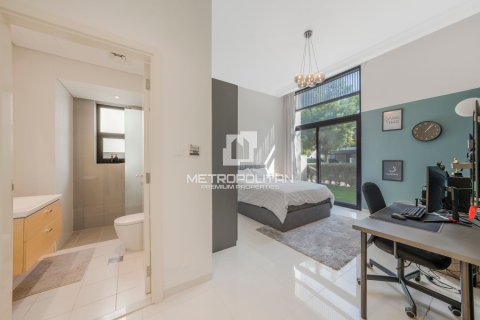 5 bedrooms Villa in Nam Tu Liem, Vietnam No. 93710 26