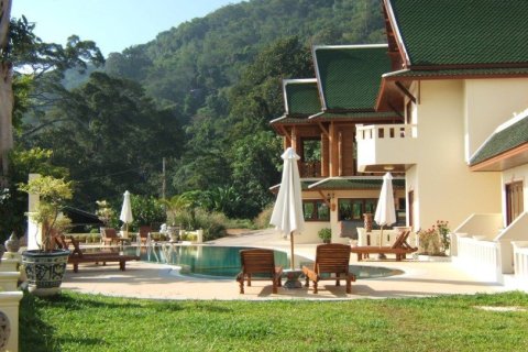 24 bedrooms Hotel in Patong, Thailand No. 95856 14