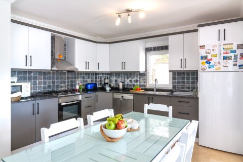 4 bedrooms Villa in Phuoc Tuy, Vietnam No. 95489 7