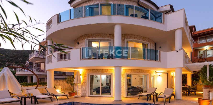 4 bedrooms Villa in Phuoc Tuy, Vietnam No. 95489