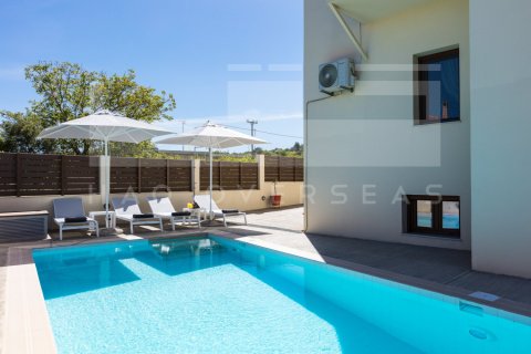 4 bedrooms Villa in Rethymno, Greece No. 24328 24