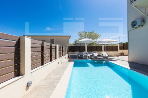 4 bedrooms Villa in Rethymno, Greece No. 24328 5