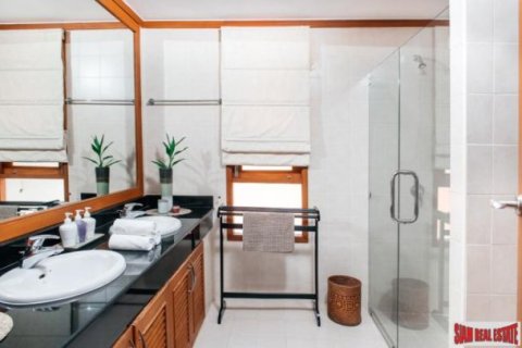 4 bedrooms House in Ko Samui, Thailand No. 97058 8