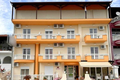 Отель, гостиница с 18 комнатами в Пиерия, Греция №60636 1