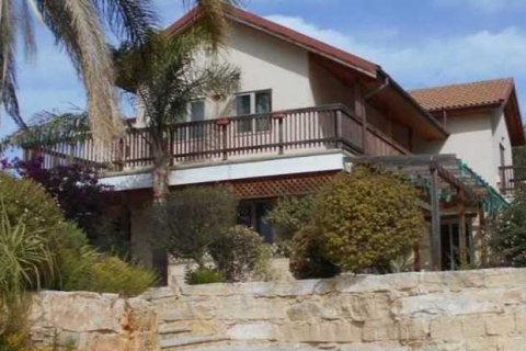 4 bedrooms House in Souni–Zanatzia, Cyprus No. 30868 1