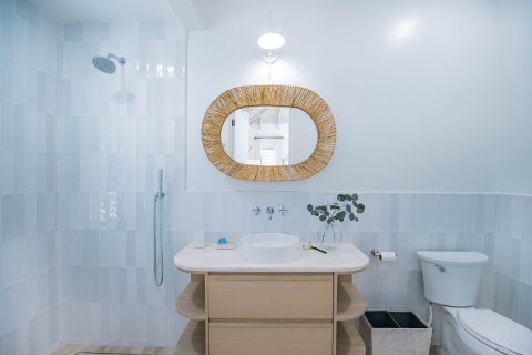 Villa in Jolly Harbour, Antigua and Barbuda No. 61380 15