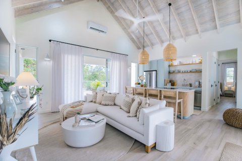 Villa in Jolly Harbour, Antigua and Barbuda No. 61380 11