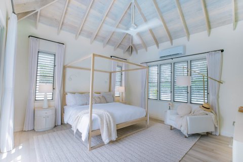Villa in Jolly Harbour, Antigua and Barbuda No. 61380 14