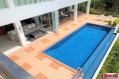 5 bedrooms Villa in Surat Thani, Thailand No. 96145 12