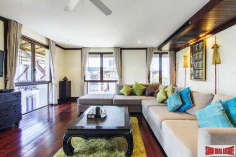 2 bedrooms Penthouse in Ko Kaeo, Thailand No. 97197 7