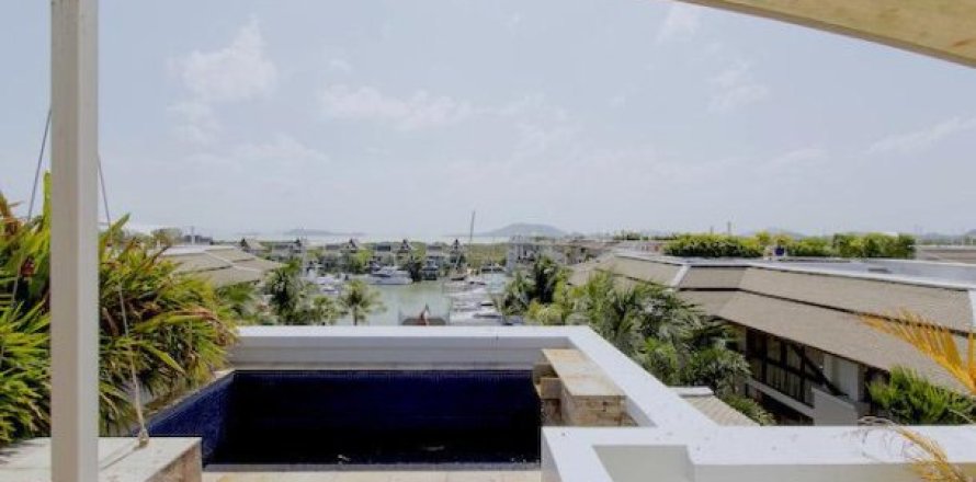 2 bedrooms Penthouse in Ko Kaeo, Thailand No. 97197