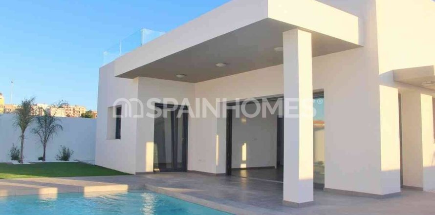 3 bedrooms Villa in Rojales, Spain No. 128193