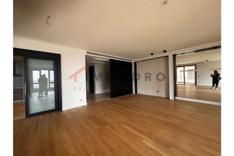 3 bedrooms Apartment in Hai Ba Trung, Vietnam No. 80449 12