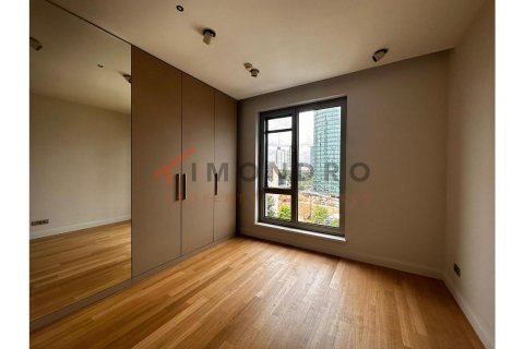 3 bedrooms Apartment in Hai Ba Trung, Vietnam No. 80449 24