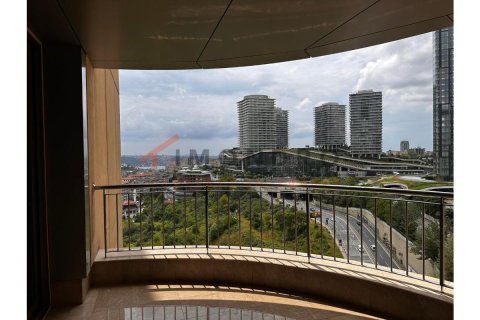 3 bedrooms Apartment in Hai Ba Trung, Vietnam No. 80449 8