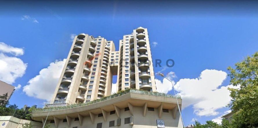 3 dormitorios Apartment en Besiktas, Turkey No. 80449