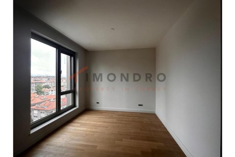 3 bedrooms Apartment in Hai Ba Trung, Vietnam No. 80449 23