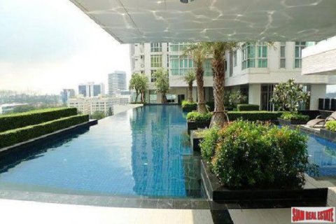 2 bedrooms Apartment in Bangkok, Thailand No. 96301 4