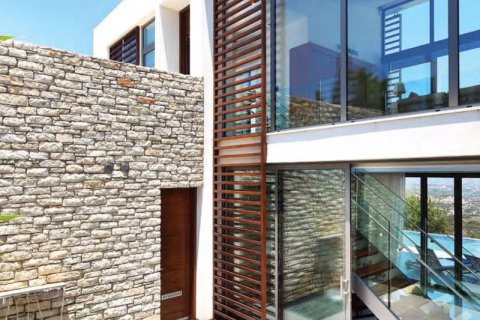 4 bedrooms Villa in Tsada, Cyprus No. 72074 9