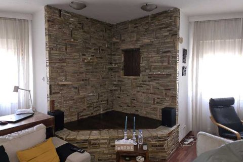 3 bedrooms Apartment in Strovolos, Cyprus No. 84513 2