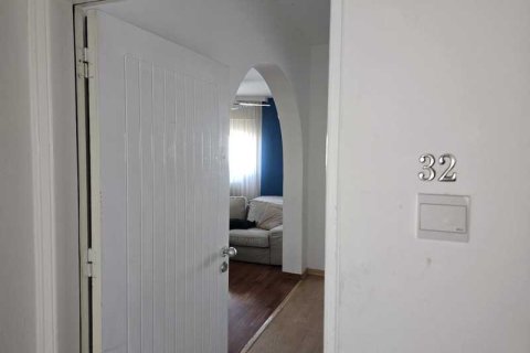 3 bedrooms Apartment in Strovolos, Cyprus No. 84513 1