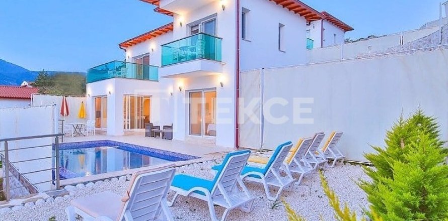 3 dormitorios Villa en Kas, Turkey No. 89852