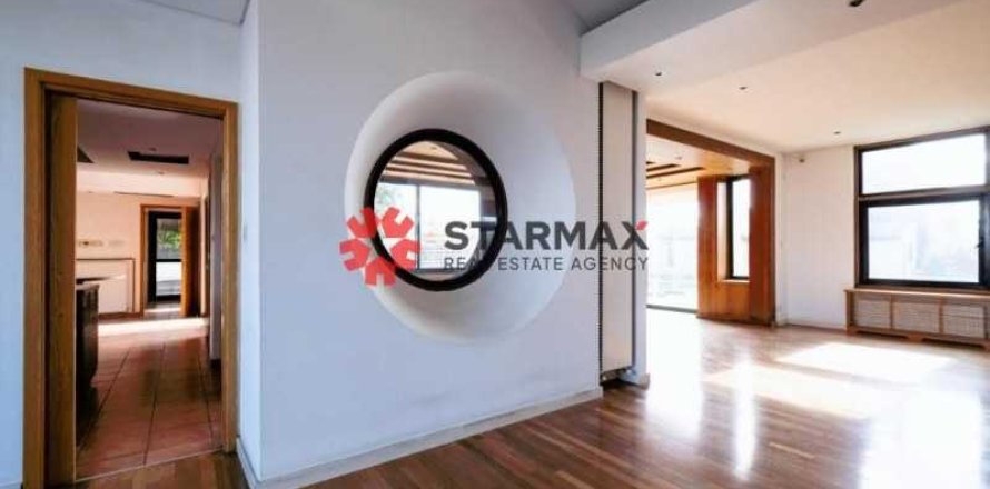 4 dormitorios House en Strovolos, Cyprus No. 82729