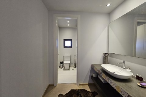 6 bedrooms Villa in Agios Nikolaos, Greece No. 108274 4