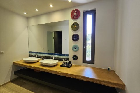 6 bedrooms Villa in Agios Nikolaos, Greece No. 108274 3