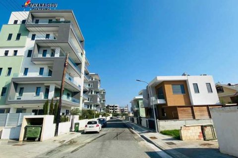 2 bedrooms House in Mouttagiaka, Cyprus No. 62996 12