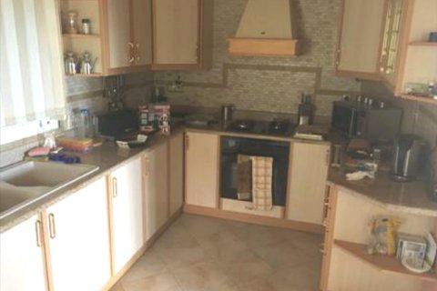 180m² Building in Kyparissia, Greece No. 57120 4