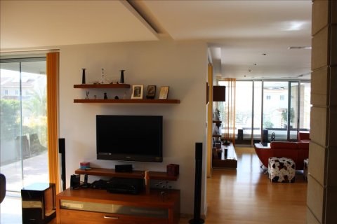 4 bedrooms Villa in Paphos, Cyprus No. 105525 3