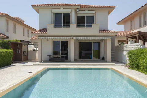 5 chambres Villa à Pervolia, Cyprus No. 101931 1