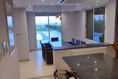 5 chambres Villa à Pervolia, Cyprus No. 101931 10