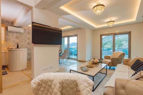 2 bedrooms Apartment in Budva, Montenegro No. 83672 11