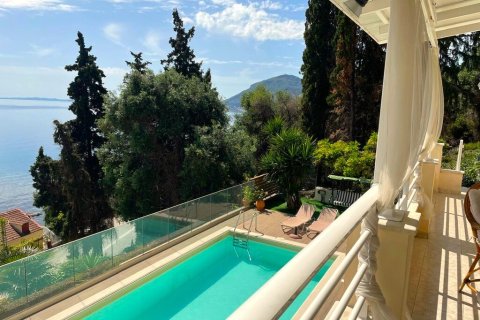 5 bedrooms Villa in Corfu, Greece No. 60469