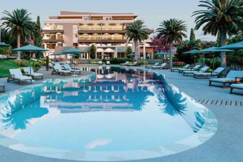 3 bedrooms Villa in Chloraka, Cyprus No. 81926 19