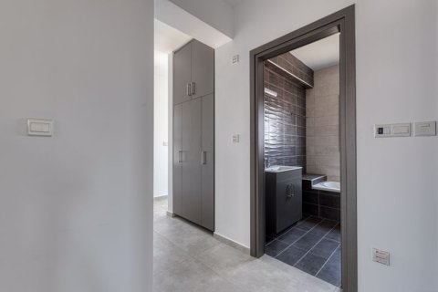 4 bedrooms Villa in Paralimni, Cyprus No. 36671 11