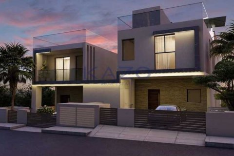 4 bedrooms House in Limassol, Cyprus No. 73686 2