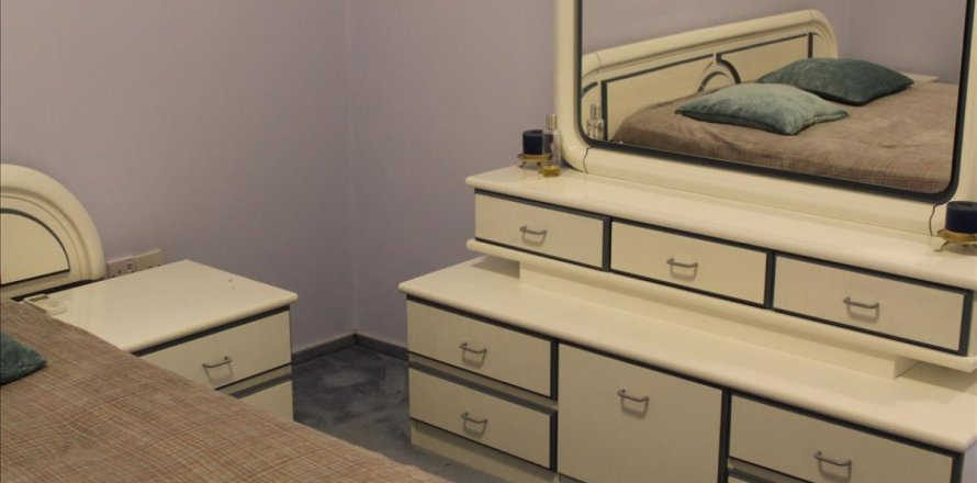 4 bedrooms Apartment in Limassol, Cyprus No. 106215