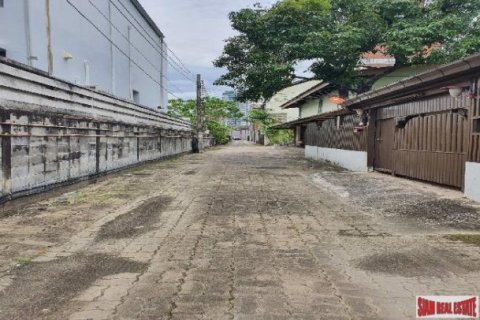 384000m² Land in Bangkok, Thailand No. 97052 2