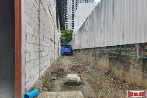 384000m² Land in Bangkok, Thailand No. 97052 5