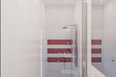 2 bedrooms Apartment in Nicosia, Cyprus No. 106107 6