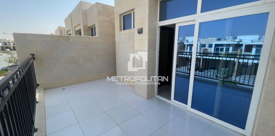 3 bedrooms Townhouse in DAMAC Hills (Akoya by DAMAC), UAE No. 67145