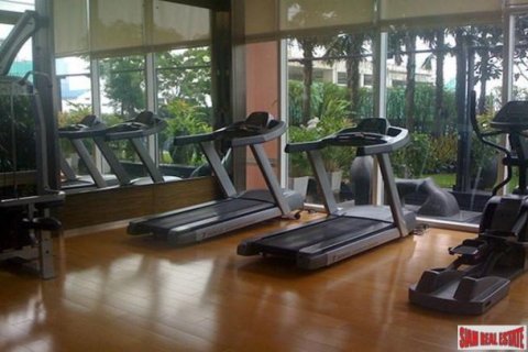 2 bedrooms Apartment in Bangkok, Thailand No. 96997 8