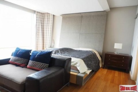 2 bedrooms Apartment in Bangkok, Thailand No. 96997 13