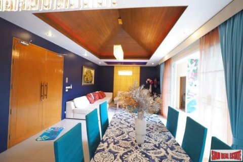4 bedrooms Villa in Chalong, Thailand No. 95803 11