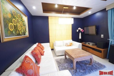 4 bedrooms Villa in Chalong, Thailand No. 95803 8