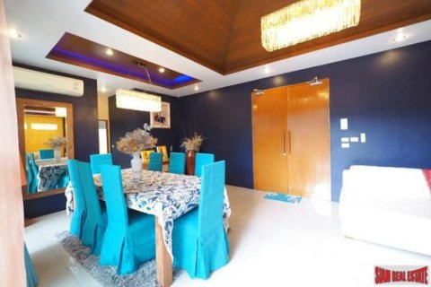 4 bedrooms Villa in Chalong, Thailand No. 95803 6