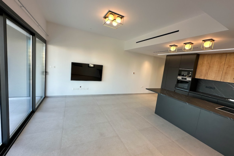 2 bedrooms Apartment in Limassol, Cyprus No. 79057 7